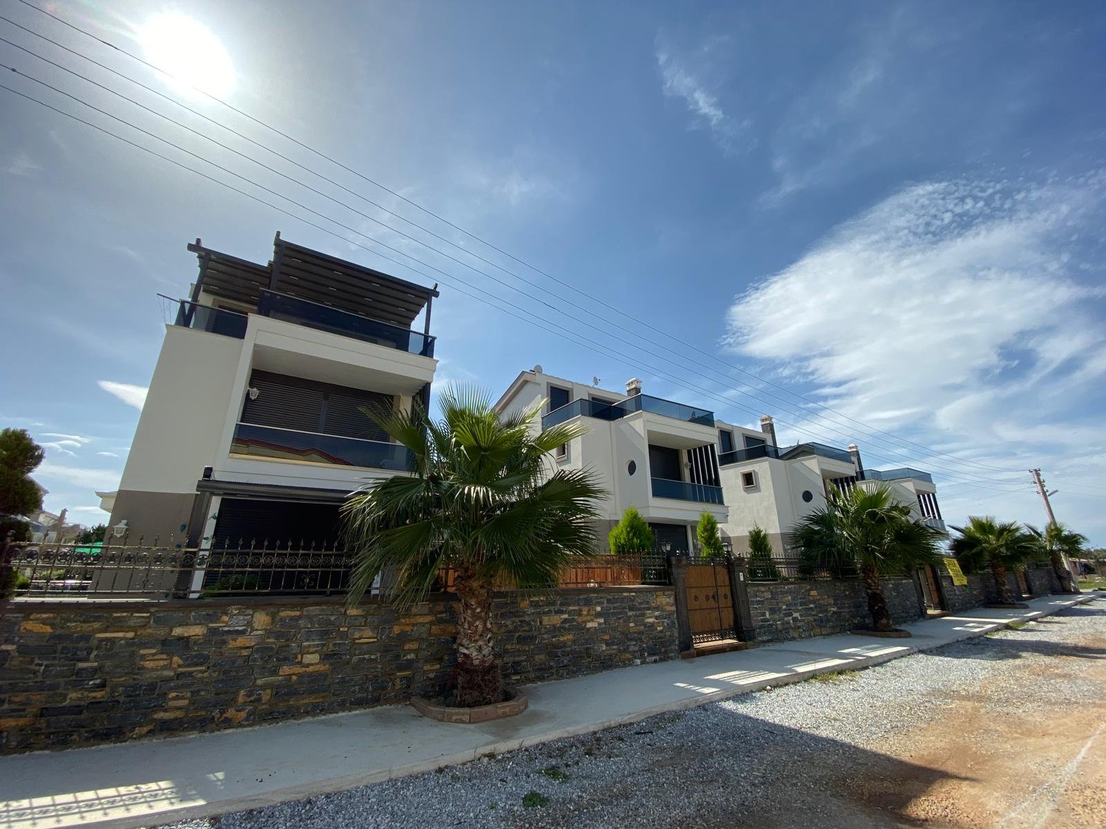 Golden Life Çamlık Villas project frame 1