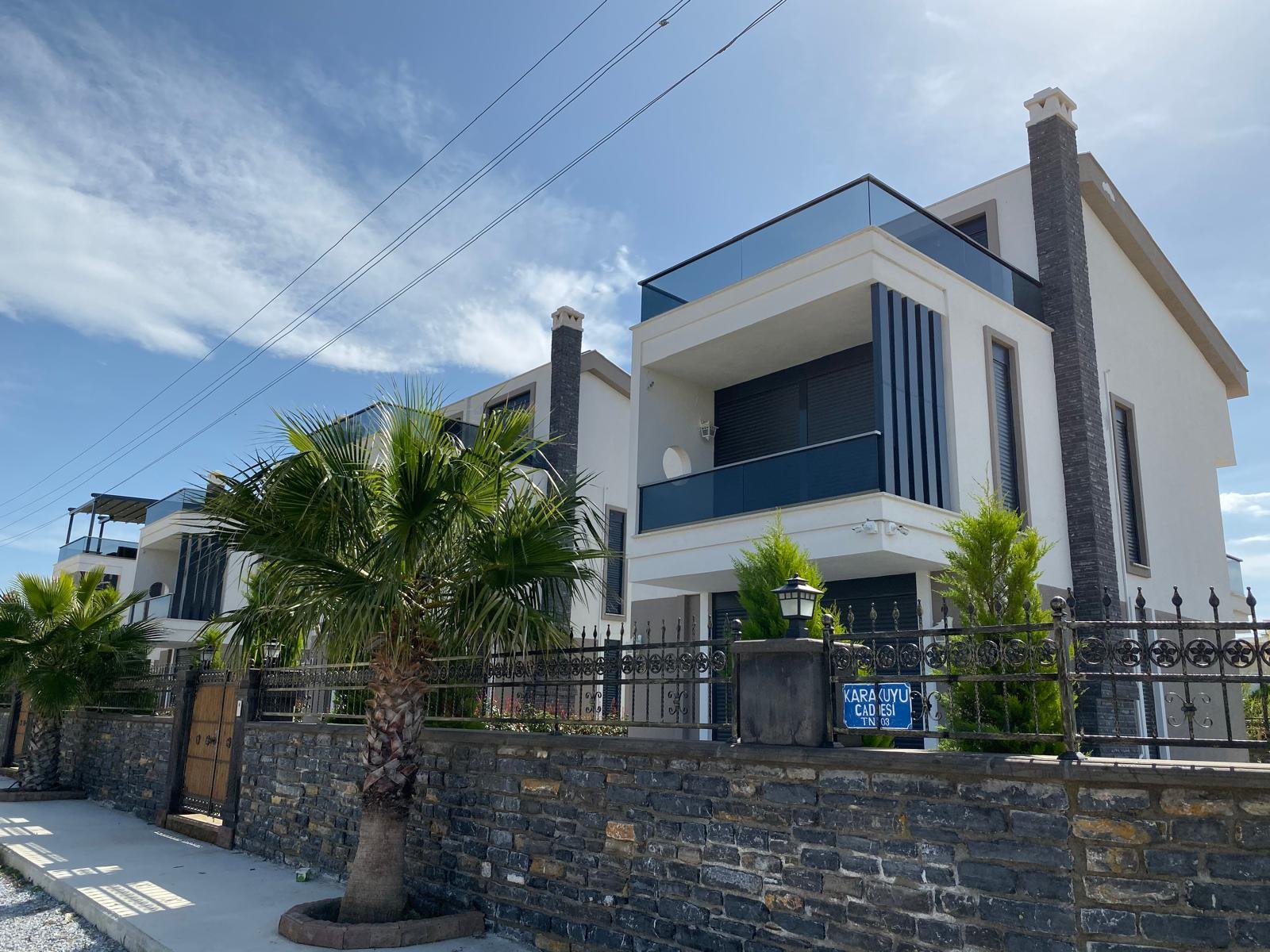 Golden Life Çamlık Villas project frame 3