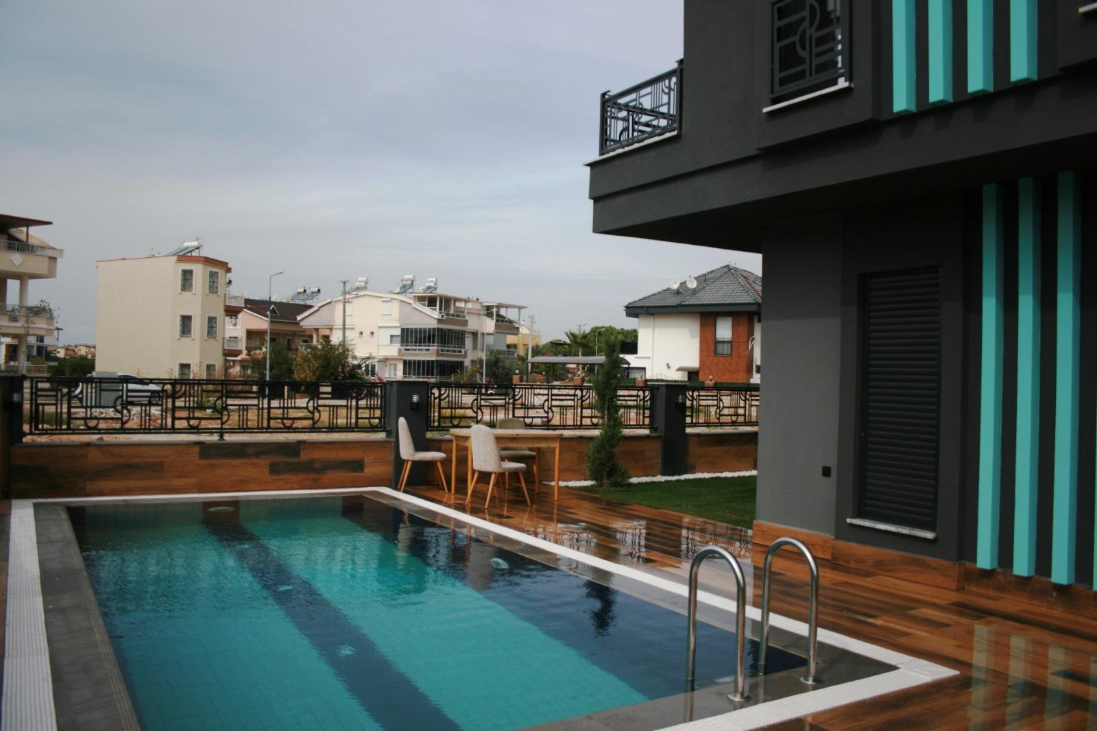 Golden Life Altınkum Villas: detached villa with pool